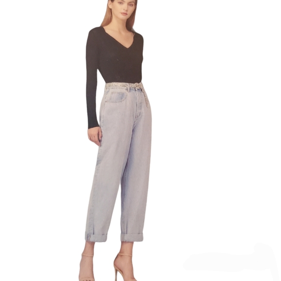 Simple Society Super High Rise Roll Cuff Light Wash Balloon Jeans w/ Bli… - Picture 3 of 15